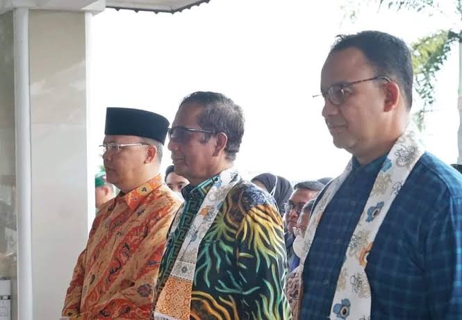 Anies Baswedan dan Mahfud MD.(foto: int)