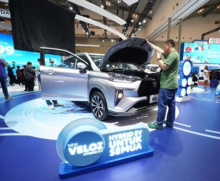 Harga Resmi Veloz Hybrid: Start Rp 303 juta