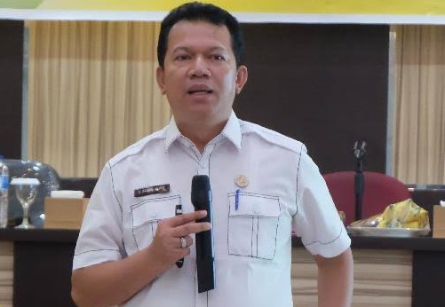 Kepala Dinas Kesehatan Provinsi Riau Zainal Arifin