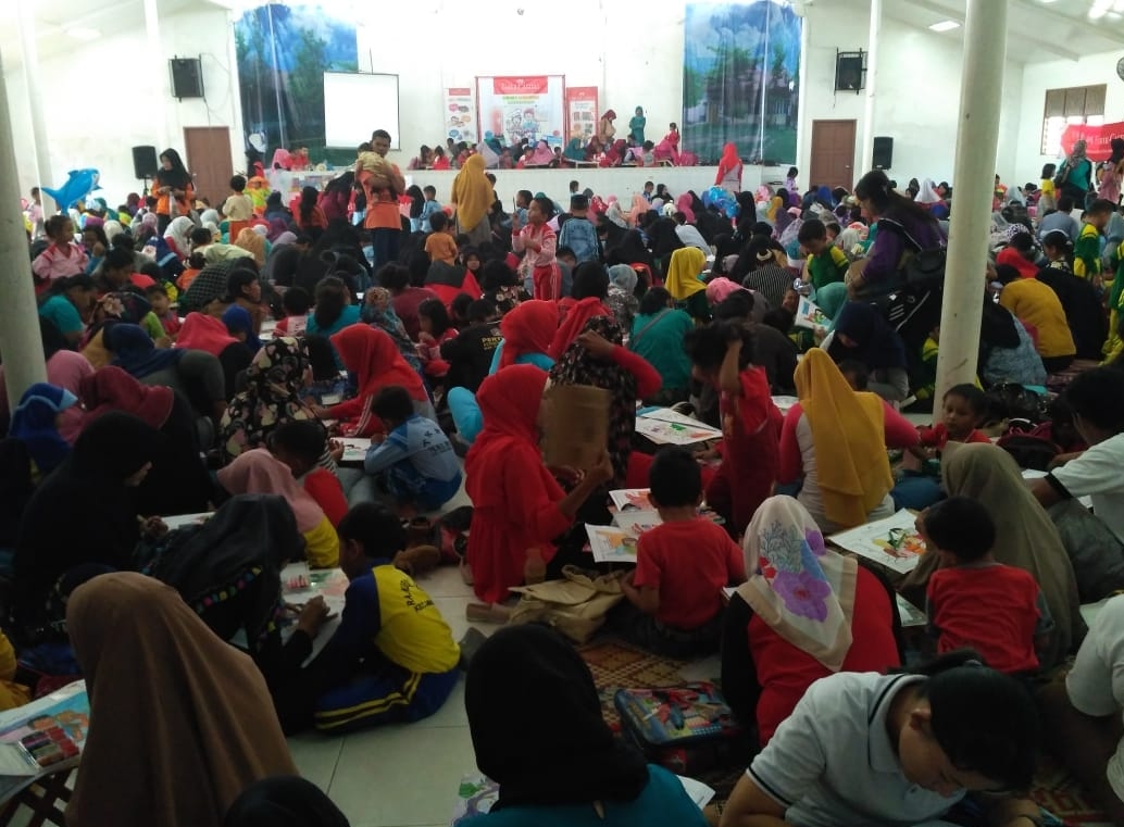 Family Colouring Competition (FCC) di Minas. 