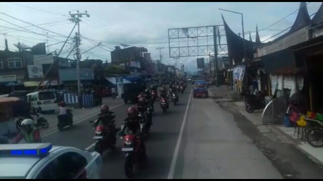 Suzuki GSX150 Bandit, Naked Sport 150cc dengan Multiguna
