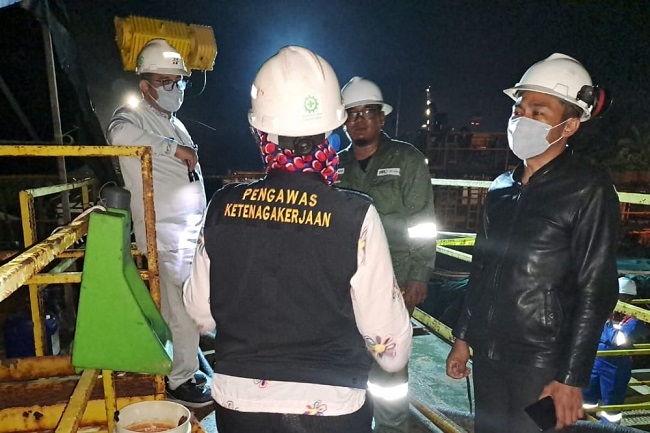 Disnakertrans Riau telah menurunkan tim pengawas ke lokasi kecelakaan kerja di area PT Pertamina Hulu Rokan (PHR) - Blok Rokan.