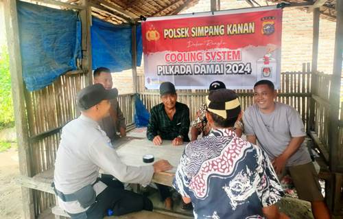 Kegiatan cooling system Polsek Simpang Kanan pasca Pilkada Serentak 2024.(foto: afrzial/halloriau.com)