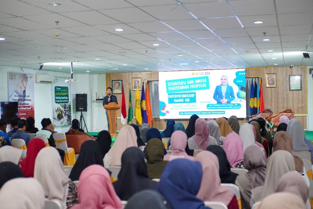 Mahasiswa Umri ikuti Bimtek Penyusunan Proposal Enterpreneurship Award VIII 2024.(foto: mcr)