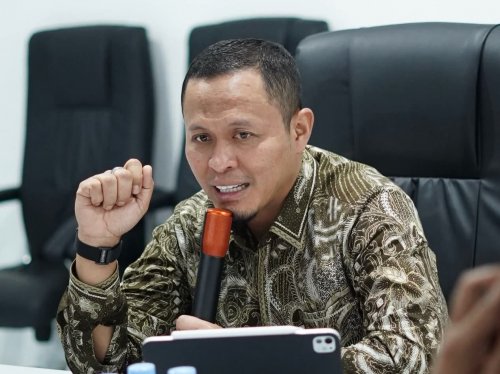 Wako Pekanbaru, Agung Nugroho ancam copot camat yang lalai urus sampah (foto/ist)
