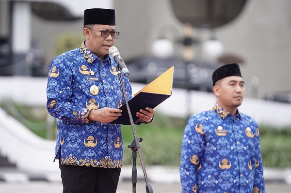 Pj Gubri, Rahman Hadi memberikan sambutan.