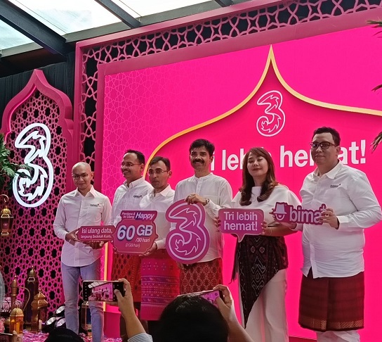 Indosat Ooredoo Hutchison melalui brand Tri kembali menghadirkan program Sedekah Kuota.