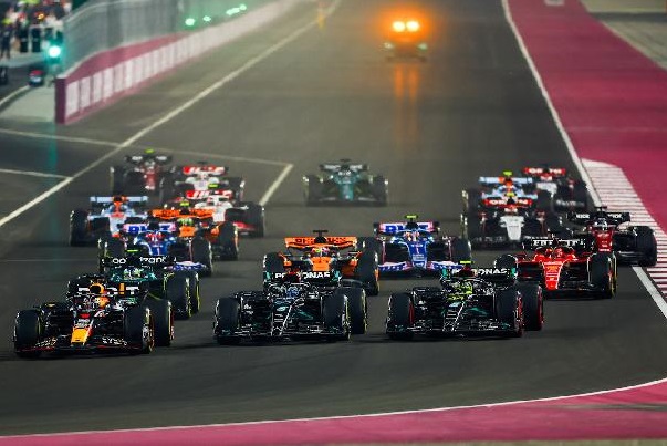 Start F1 Qatar 2023, Minggu, 8 Oktober 2023. (Foto: Red Bull Racing)