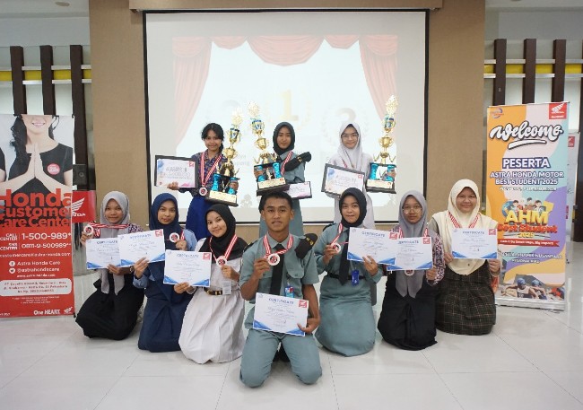 Implentasi Sinergi Bagi Negri, Pelajar Finalis AHM Best Student Regional Riau Siap Melaju ke Nasional