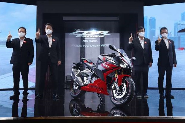 PT Astra Honda Motor (AHM) resmi meluncurkan produk terbaru dari motor sport 250 CC, yakni New CBR250RR pada Senin, (19/9/2022) di AHM Plant 5 Karawang, Jawa Barat.