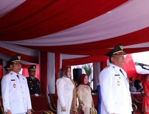 Upacara dipimpin langsung Bupati Rohul Anton, ST, MM dengan mengusung tema nasional “Bersatu Berdaulat, Rakyat Sejahtera, Indonesia Maju.”