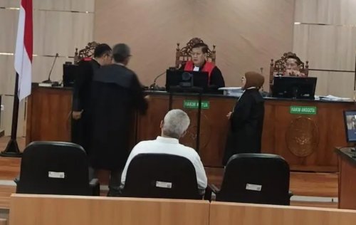 Sidang lanjutan terdakwa Arief Setiawan kembalikan dana Rp100 juta (foto/klikmx)