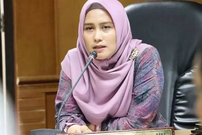 Wakil Ketua Komisi V DPRD Riau, Karmila Sari.(foto: int)