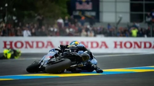 Dua red flag berkibar dalam MotoGP Catalunya 2026.(foto: int)