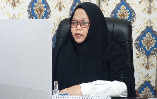Kepala DP2KBP3A Rohil, Cici Sulastri SKM MSI.(foto: afrizal/halloriau.com)