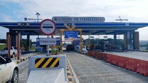 Gerbang Tol Pekanbaru.(foto: rivo/halloriau.com)