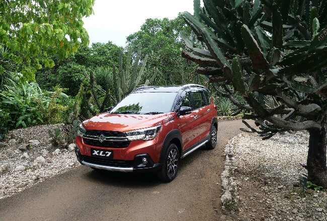 Suzuki XL7 Sabet Penghargaan Tertinggi "Car of The Year"