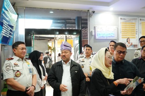 Pelayanan Imigrasi Pekanbaru Dipantau Langsung DPR RI.(foto: istimewa)