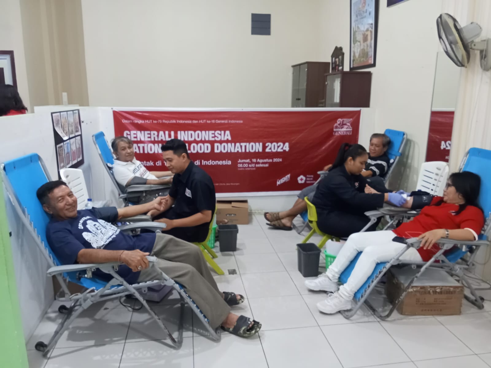 Generali Indonesia) gelar donor darah serempak di belasan kota di Indonesia (foto/ist)