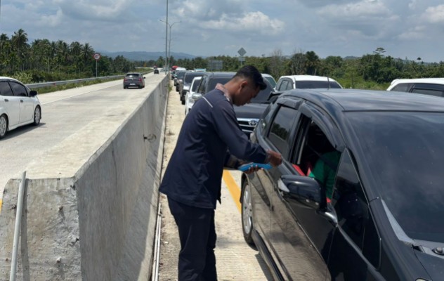 Arus balik memuncak, Tol Pekanbaru–XIII Koto Kampar melonjak 300 persen (foto/int)
