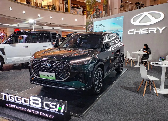Tiggo 8 CSH Tembus 500 SPK dalam Sepekan, Chery Siap Ekspansi ke Berbagai Kota