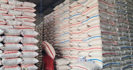 Ilustrasi harga beras dan minyak goreng alami kenaikan di Kota Pekanbaru (foto/bisnis)