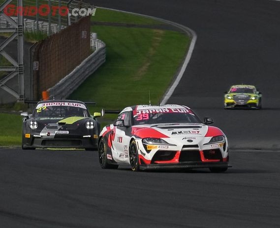 Toyota Gazoo Racing Indonesia Ukir Sejarah: Juara GT4 Japan Cup 2025!
