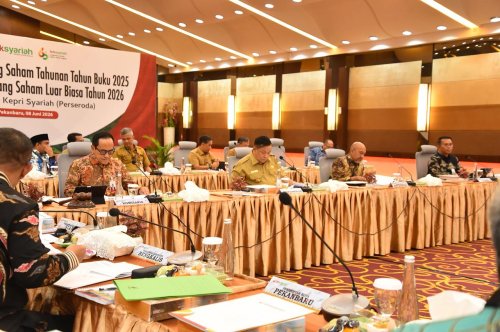 BRK Syariah menggelar RUPS Tahunan Tahun Buku 2025 dan RUPS-LB Tahun 2026 di Ballroom Menara Dang Merdu BRK Syariah, Pekanbaru, Senin (8/6/2026).