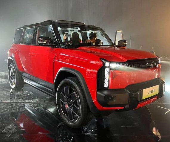 Chery J6 Jadi Tulang Punggung Penjualan Mobil Listrik di Indonesia