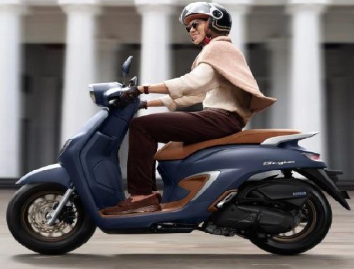 AHM Luncurkan New Honda Stylo 160 dengan Warna Royal Matte Blue, Tampil Mewah dan Bertenaga