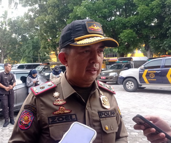 Kepala Satuan Polisi Pamong Praja (Satpol PP) Kota Pekanbaru, Zulfahmi Adrian (foto/int)