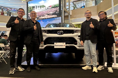 Launching Toyota New Fortuner 2024 di Mal Living World Pekanbaru.(foto: budy/halloriau.com)