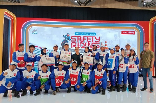 Tim CDN Riau borong tiga penghargaan di ajang Safety Riding Competition Nasional.(foto: istimewa)