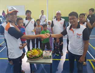 Eratkan Persahabatan dan Peduli Sesama