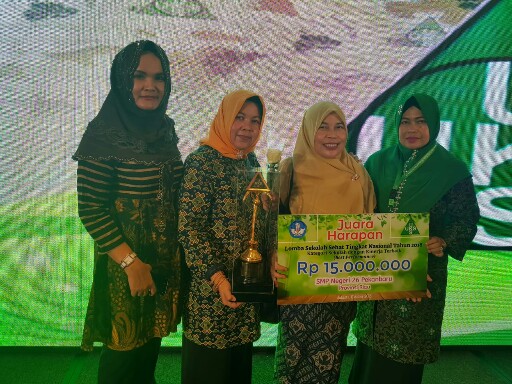 SMPN 26 Pekanbaru meraih juara harapan I LSS di tingkat nasional.