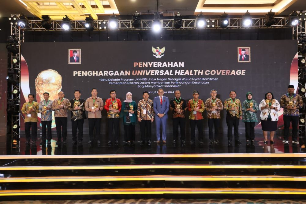 Pemprov Riau meraih penghargaan UHC Awards 2024 (foto/int)