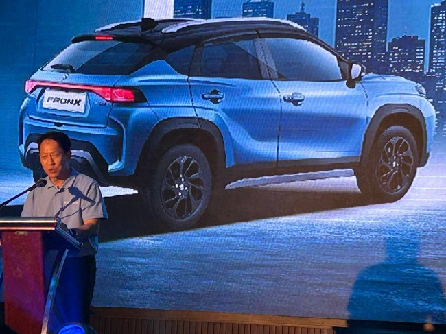 Suzuki Fronx 2025 Resmi Hadir di Pekanbaru, SUV Stylish dan Fungsional untuk Keluarga