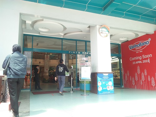 Pintu masuk Mall SKA Pekanbaru