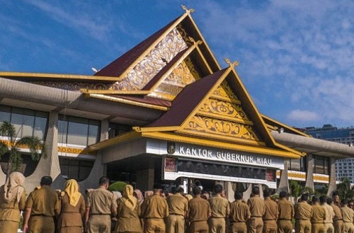 Siang ini Dirut RSUD Arifin Achmad dan Sekwan DPRD Riau dilantik.(ilustrasi/int)
