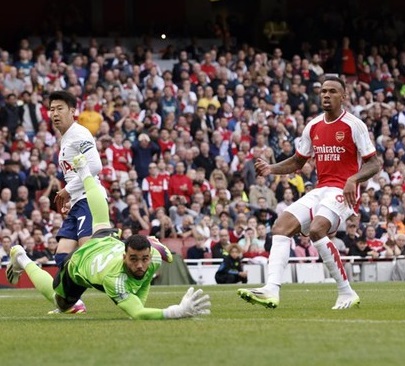 Arsenal vs Tottenham berakhir imbang 2-2