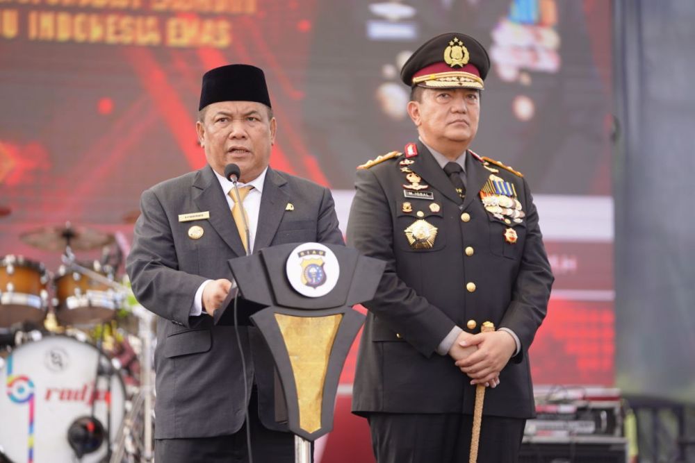 Pj Gubri, SF Hariyanto menhadiri upacara HUT Bhayangkara 1 Juli di Halaman Kantor Gubernur Riau (foto/int)