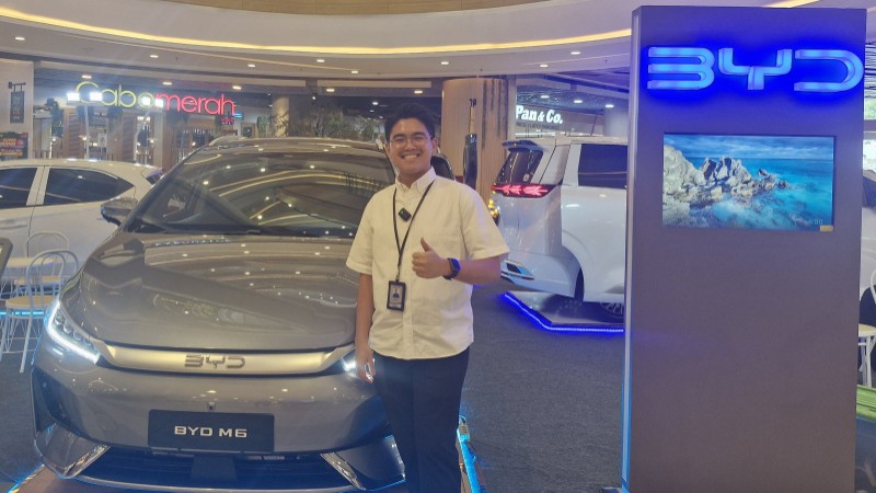 BYD Arista Pekanbaru Pamerkan Fitur Blade Battery Unit BYD M6 di LW Pekanbaru