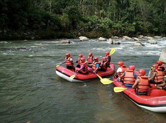 Arum Jeram Sungai Batang Anai (foto/sumbarprov)