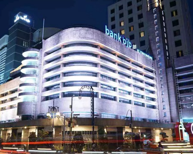 Bank Pembangunan Daerah Jawa Barat dan Banten (Bank BJB).