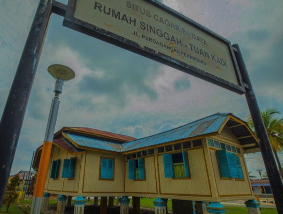 Rumah singgah tuan Kadi.