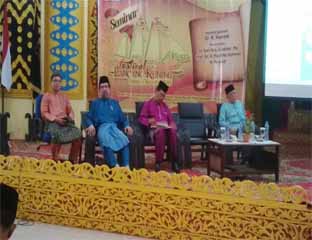 Kegiatan seminar budaya  bersempena Hari Jadi Provinsi Riau ke-59