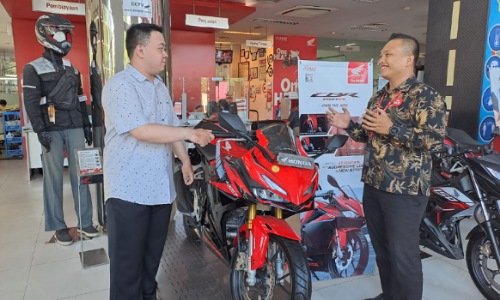 Program AGUSTUS CDN Kampar Mudahkan Konsumen Beli Motor Honda Baru
