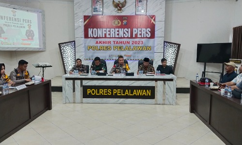 Kegiatan rilis ahir tahun Polres Pelalawan.(foto: andi/halloriau.com)