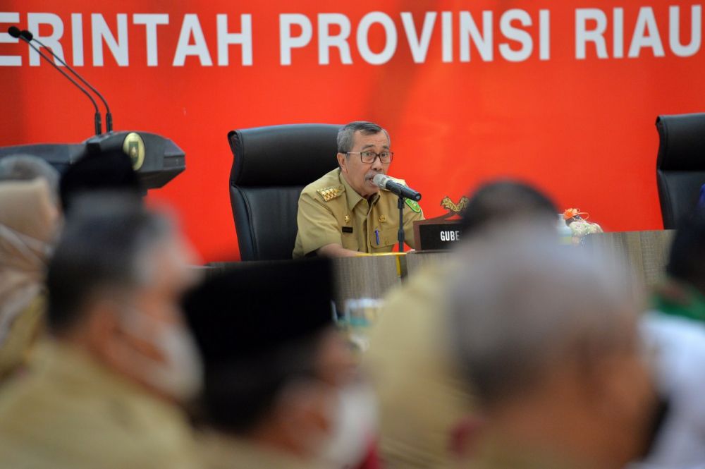 Gubernur Riau Syamsuar.(foto: mcr)