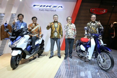 AHM Hadirkan Beragam Motor Premium Honda di GIIAS 2018